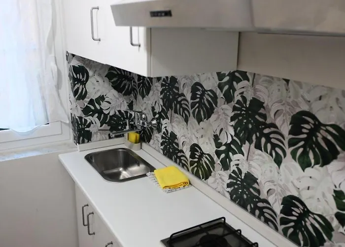 Casina Da Vinci, Monolocale Ecosostenibile * Alassio